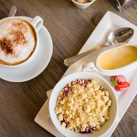 Royal Oak At 4* Keswick (Cumbria)