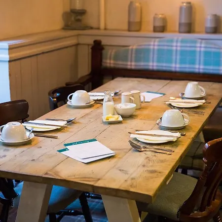 Royal Oak At Keswick Hotel 4*
