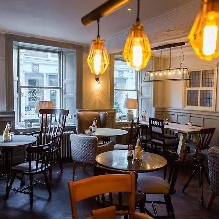 Royal Oak At Keswick Hotel 4*