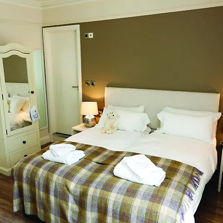 Royal Oak At Keswick Hotel
