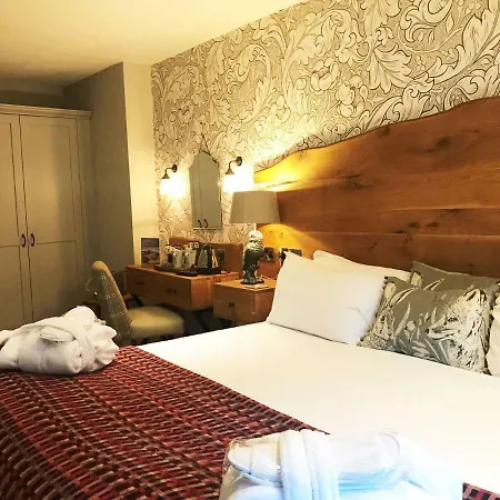 Royal Oak At Keswick Hotel 4*