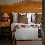 Royal Oak At 4* Keswick (Cumbria)