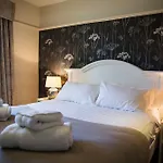 Royal Oak At 4*