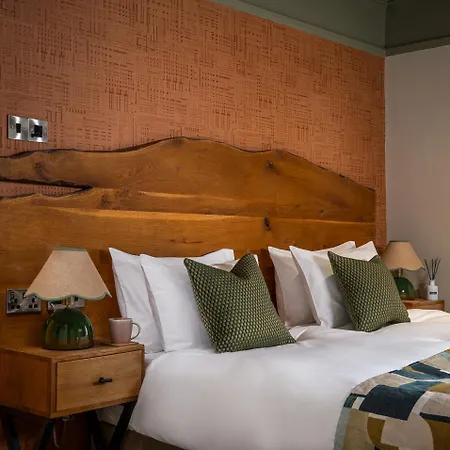 Royal Oak At Hotell 4*