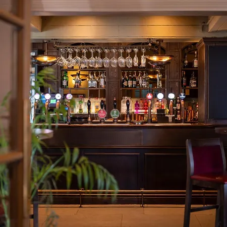 Royal Oak At 4*