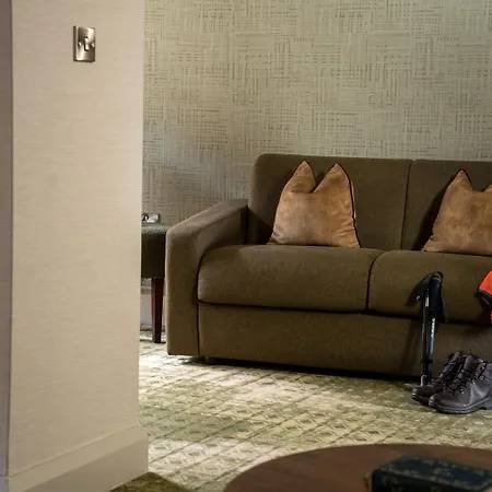 Royal Oak At Hotel 4*