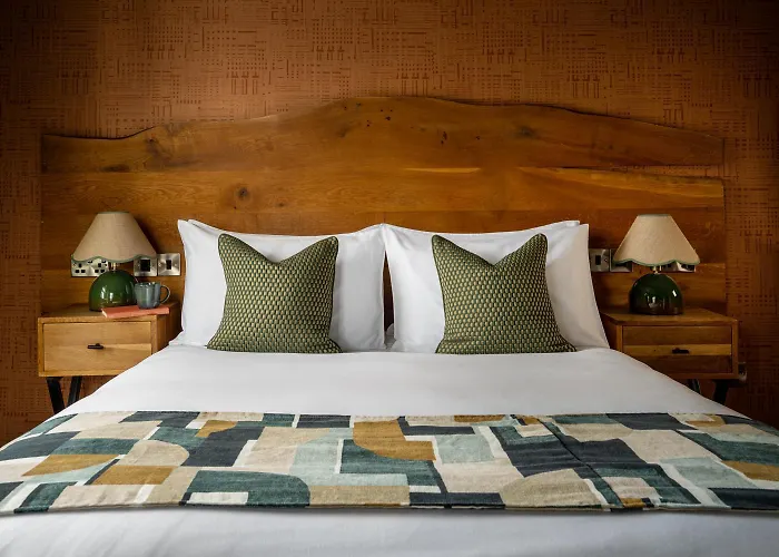 Hotel Royal Oak At 4*